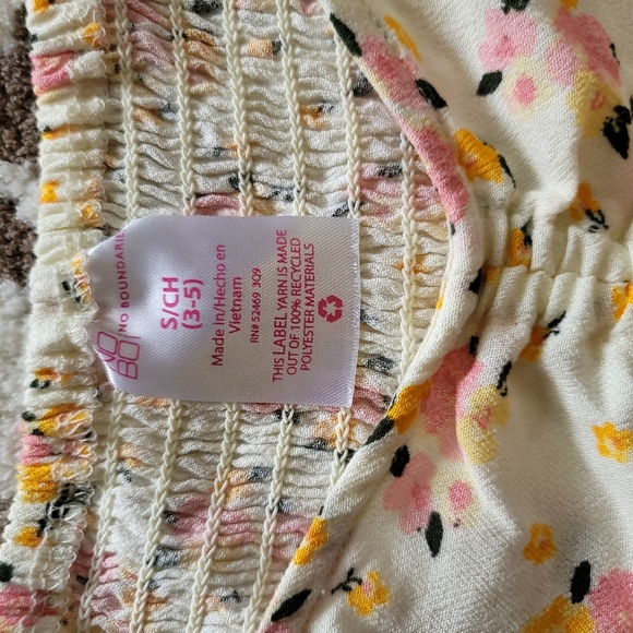 No Boundaries floral Shirt - Picture 3 of 8